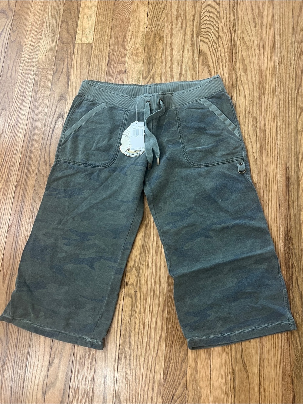 Juicy Couture Olive Green Camo Drawstring Capris